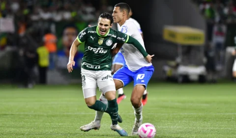 Palmeiras vence Bahia e assume vice-liderança do Brasileirão