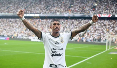 Corinthians estuda renovar com Paulinho até o fim de 2024