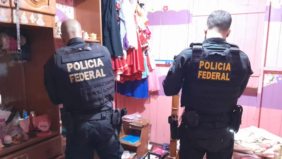 Operação da PF investiga crimes sexuais contra menores no Acre