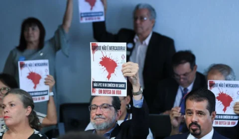 CCJ aprova por 15 votos a 11 o uso do plasma em tecnologia e medicamentos