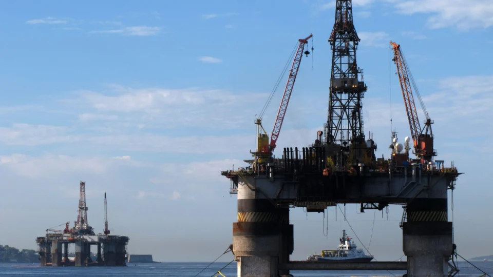 Hamas X Israel: preço do barril de petróleo sobe para US$ 89