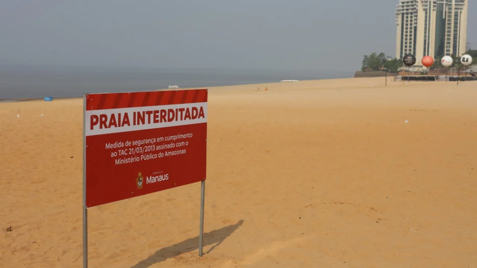 Praia da Ponta Negra é interditada devido a seca a partir de hoje (17/9)