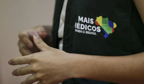 Profissionais classificados para ‘Mais Médicos’ são convocados em Manaus