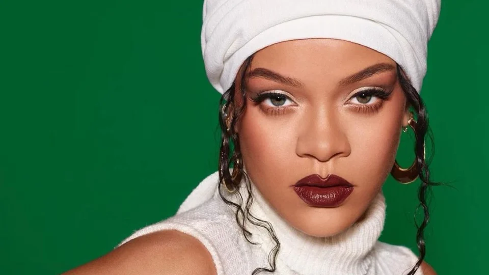 Rihanna está preparando turnê mundial para 2024 e dois álbuns, diz site