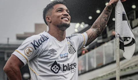Marcos Leonardo fica próximo de entrar no top 50 de artilheiros do Santos FC