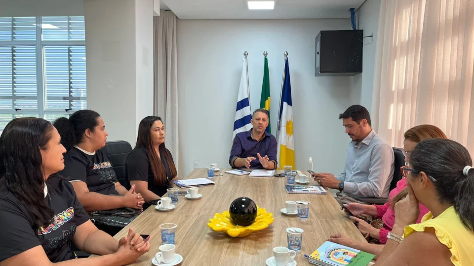 TO: Semed de Palmas recebe propostas de inclusão nas escolas