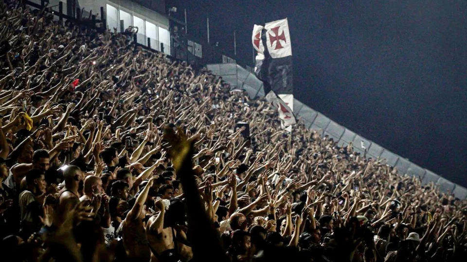 Brasileirão: resultados ajudam e Vasco só depende si para deixar Z4