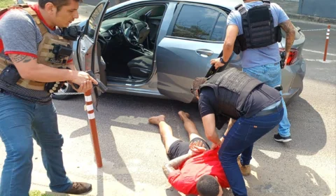 VÍDEO: PC desarticula laboratório de drogas e prende suspeitos em Manaus