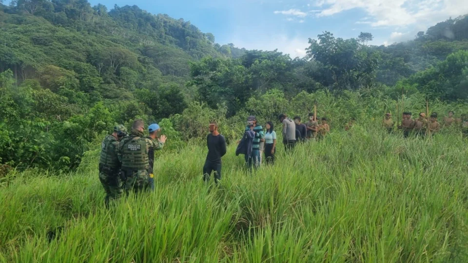 Forças Armadas prendem 9 garimpeiros ilegais na TIY, em Roraima