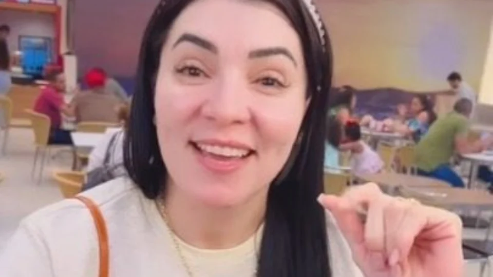 Polícia apura se corpo carbonizado é de cantora gospel desaparecida na Bahia