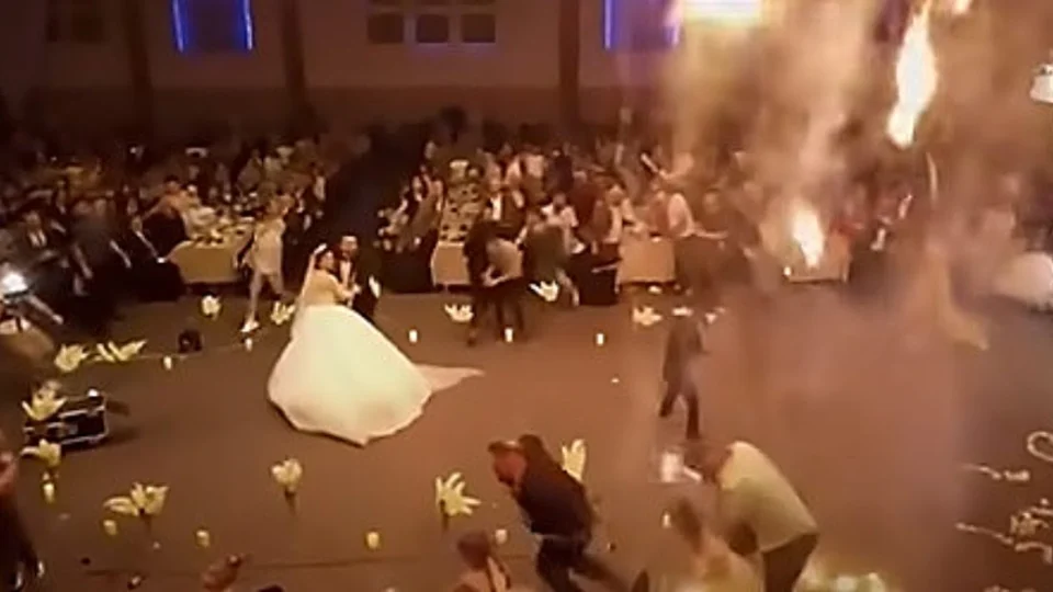 VÍDEO: veja como começou incêndio que matou mais de 100 pessoas em casamento no Iraque