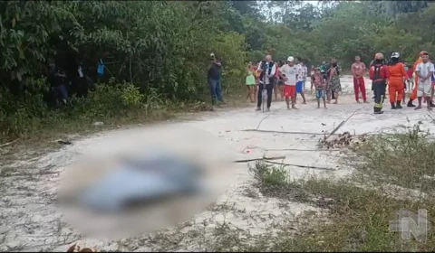 VÍDEO: mulher sai para orar e encontra corpo enterrado em cova rasa em Manaus