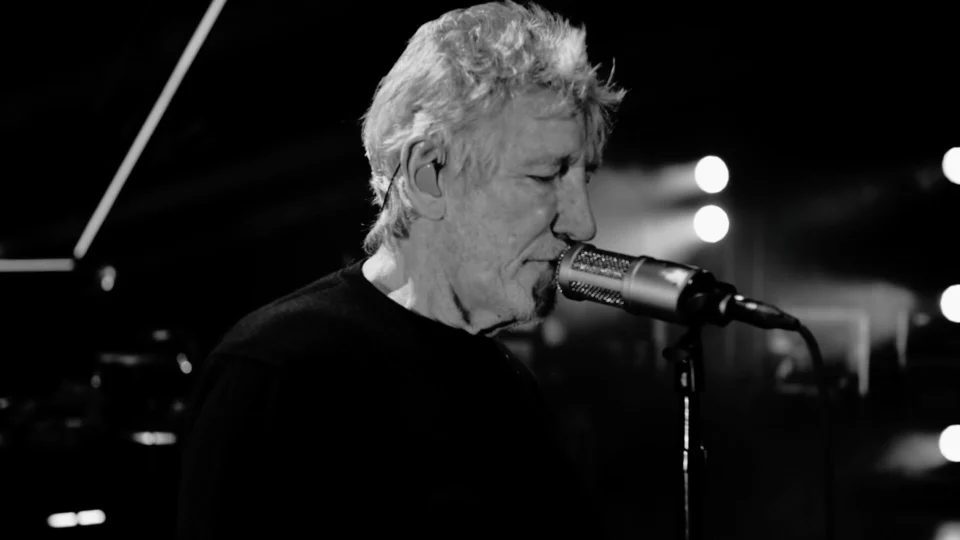 Show de Roger Waters traz hits e falas sobre guerra entre Israel e Hamas