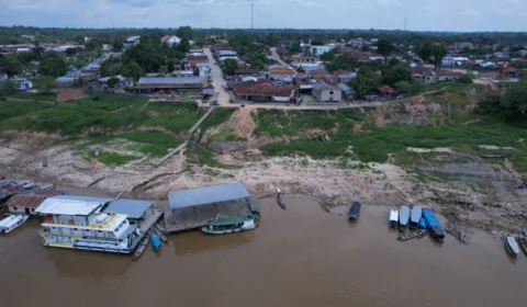 ‘Sem água, não tem vida’: seca na Amazônia aumenta temor pelo futuro
