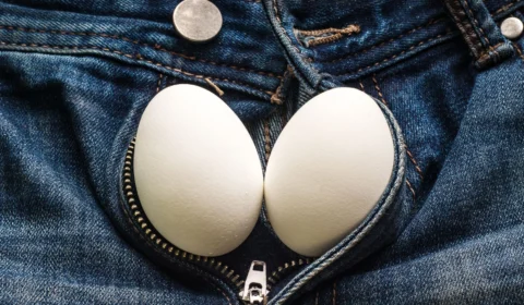 Testículo de jovem se desloca para o abdômen após acidente de moto na Itália