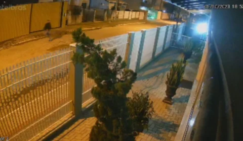 VÍDEO: ex-marido deixa cadeia e atira em mulher em Santa Catarina