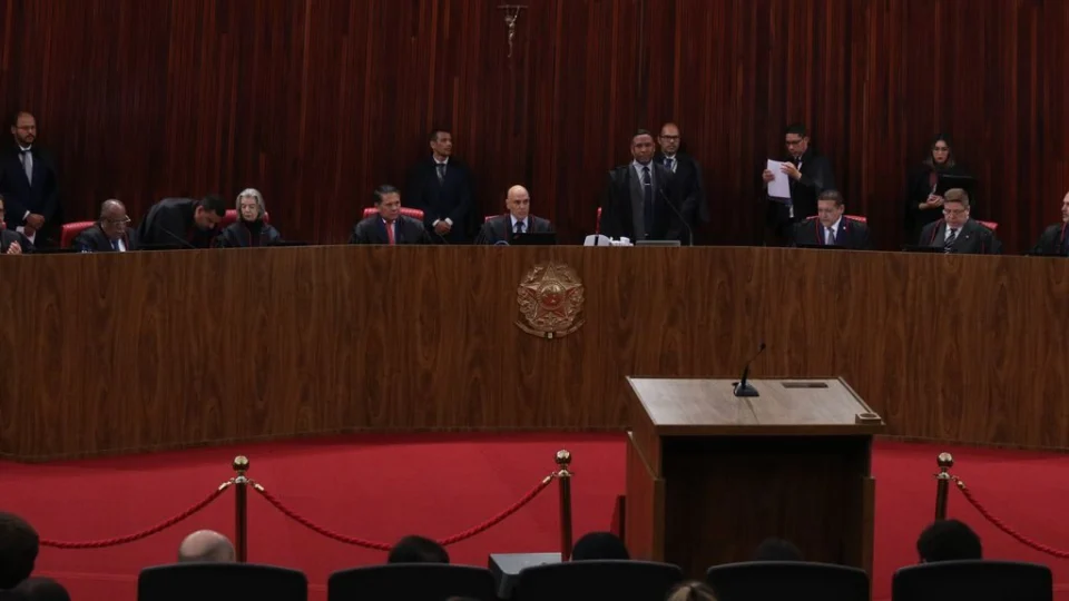 TSE julga supostas irregularidades de Bolsonaro nas Eleições 2022