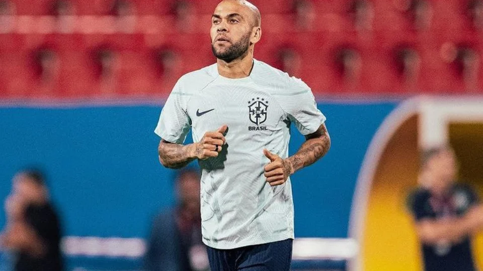 Justiça espanhola nega pedido de liberdade provisória de Daniel Alves
