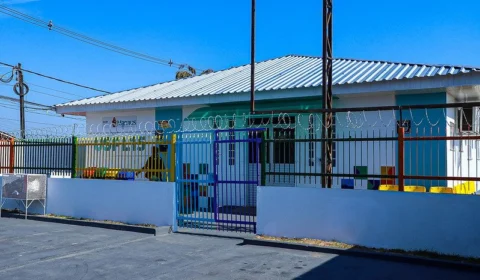 Taxista é encontrado morto em frente a UBS em Manaus 