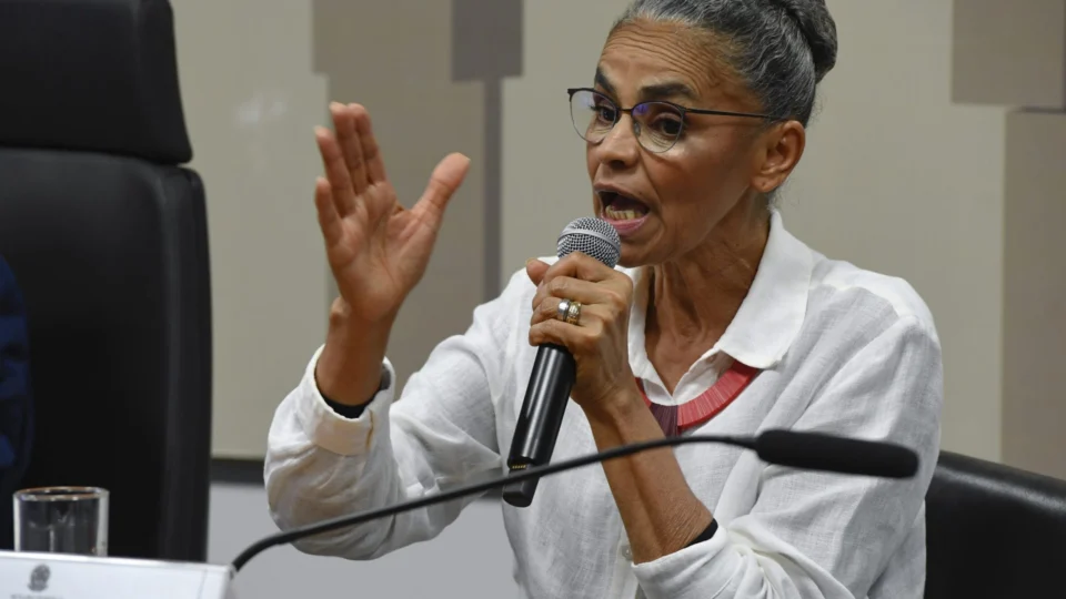 Marina Silva apresenta proposta de fundo para conservação de florestas