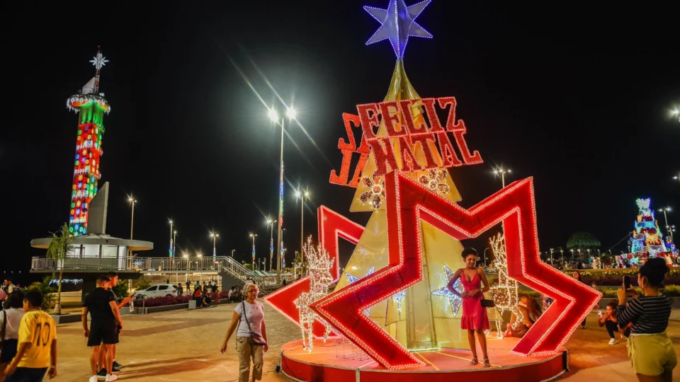 Natal em Boa Vista-RR: acendimento de luzes marca início do período na capital