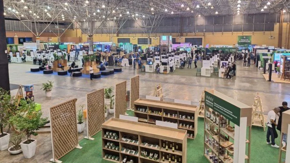 ExpoAmazônia Bio&TIC discute bioeconomia e tecnologia em Manaus