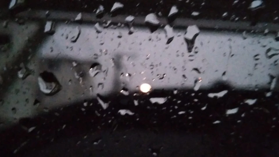 Após fumaça intensa, Manaus registra chuva nesta terça-feira, 7