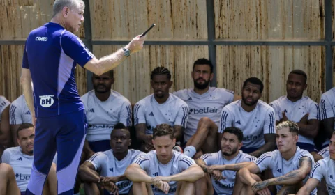 Autuori pede para Cruzeiro ser competente nos próximos jogos