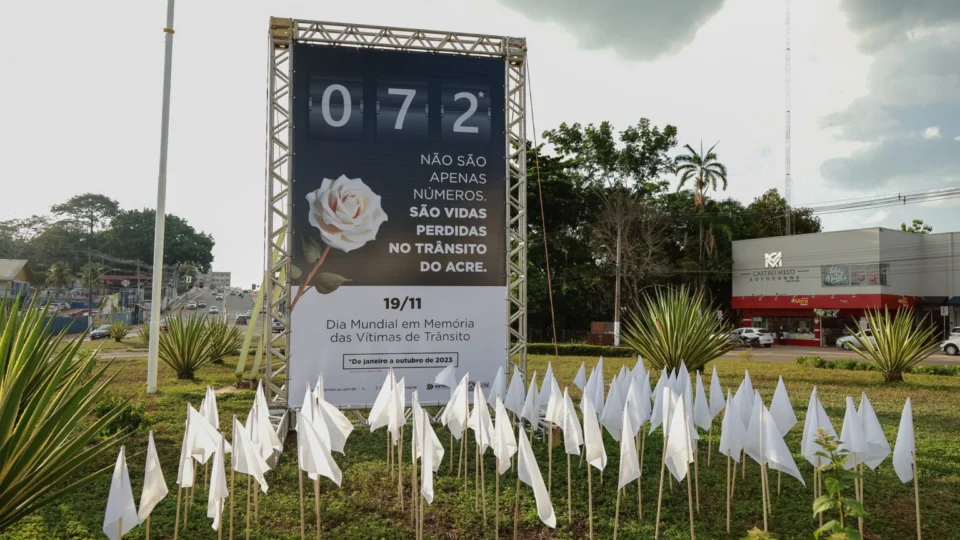 ‘Dia em Memória das Vítimas de Trânsito’ é realizado em campanha no Acre