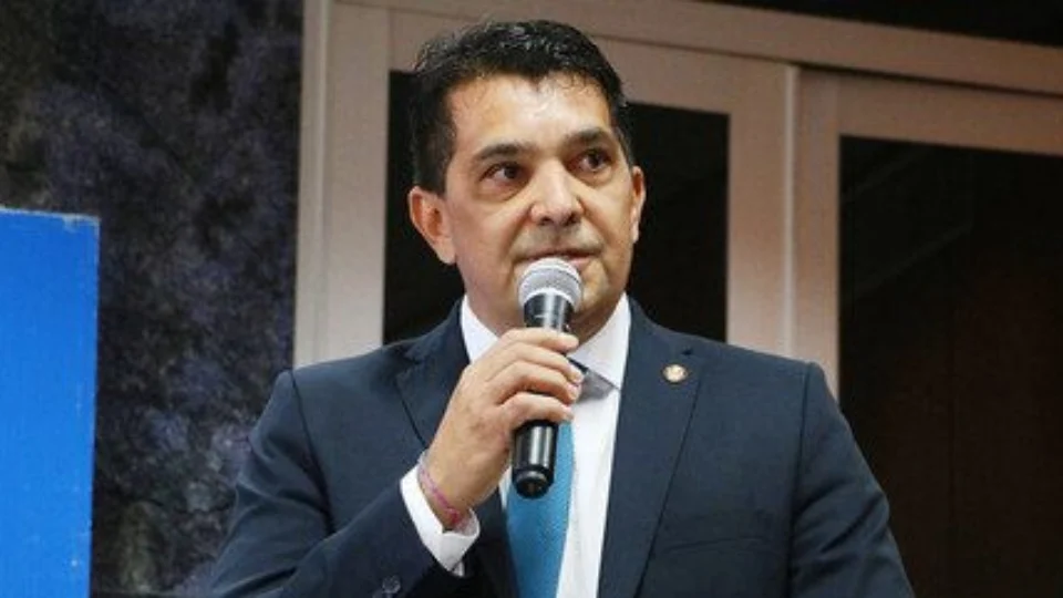 MP denuncia ex-delegado da PCDF por stalking, grampo ilegal e outros crimes