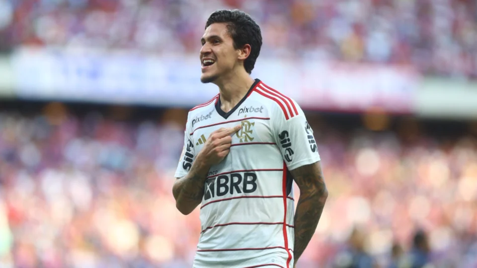 Fora de casa, Flamengo derrota o Fortaleza por 2 a 0 