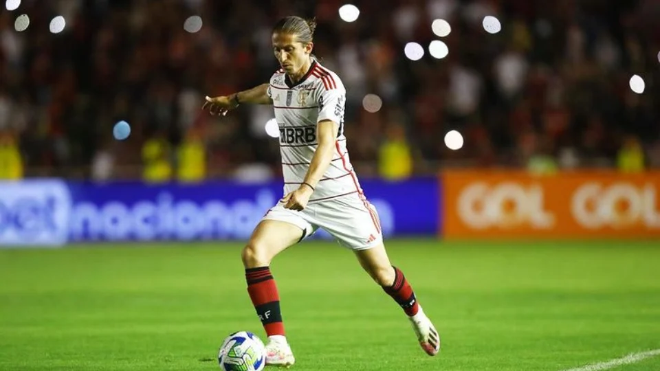 Jogador do Flamengo, Filipe Luís anuncia aposentadoria aos 38 anos
