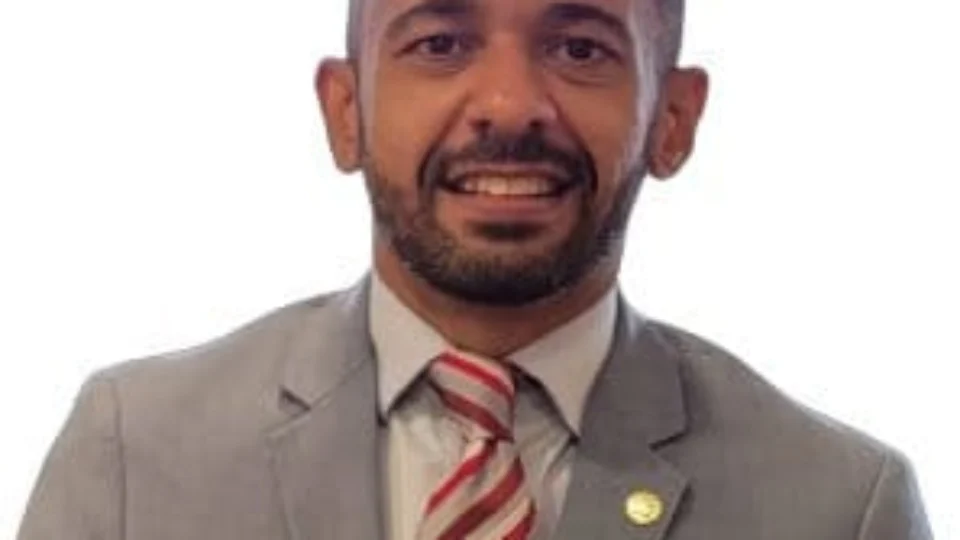 Lula indica Leonardo Magalhães para a Defensoria Pública da União  