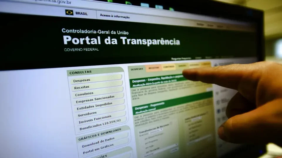 Pesquisa aponta índice médio de transparência pública no Brasil de 58%