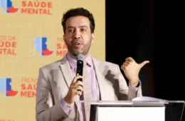 Deputado Federal André Janones cobra salário de assessores em rachadinha