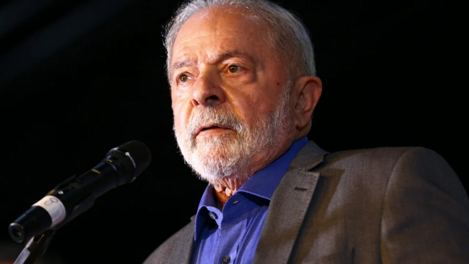 Lula pretende anunciar criação de poupança para alunos do Ensino Médio