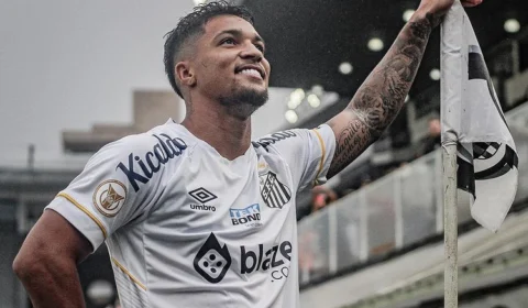 Marcos Leonardo, artilheiro do Santos, está próximo de transferência para a Roma