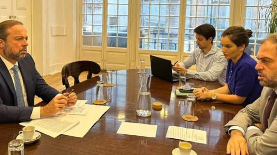 Ministro do Brasil e de Portugal debatem transição energética inclusiva