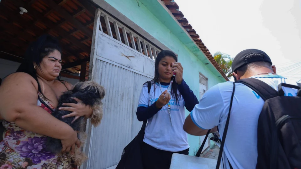 Veja cronograma da vacinação antirrábica animal nesta semana em Manaus