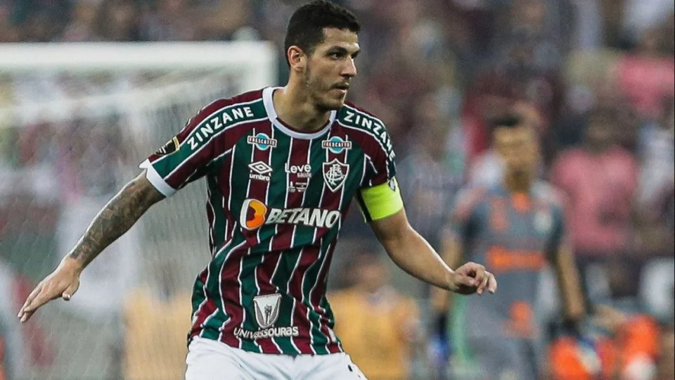 Para enfrentar o Flamengo, Diniz deve voltar a escalar time titular