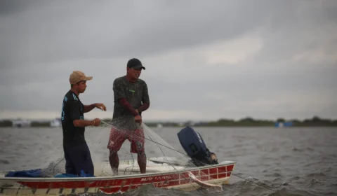 Pescadores do Norte afetados pela seca irão receber auxílio de R$ 2,6 mil