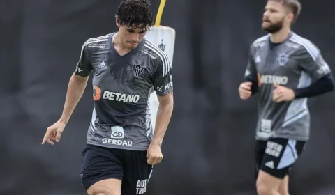 Dodô participa de treino e pode reforçar o Santos contra Botafogo
