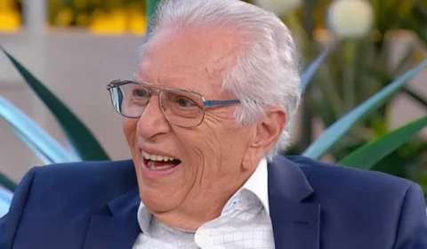 Carlos Alberto de Nóbrega, do SBT, é internado após acidente doméstico, em SP