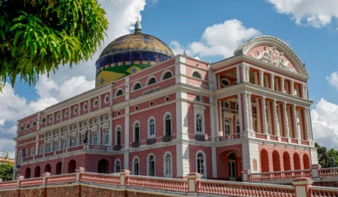 Teatro Amazonas divulga novas datas para espetáculos adiados