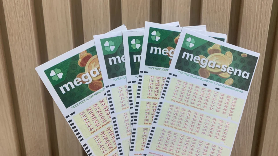 Mega-Sena sorteia prêmio de R$ 32 milhões; saiba como jogar