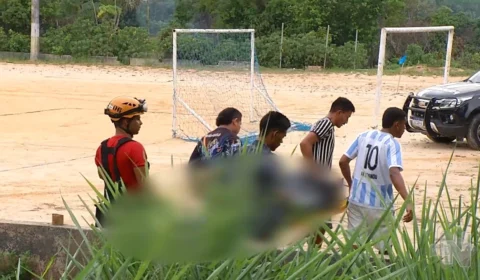 VÍDEO: adolescente é encontrado morto em área de mata na Zona Norte de Manaus