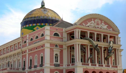 Teatro Amazonas anuncia suspensão das atividades, em Manaus