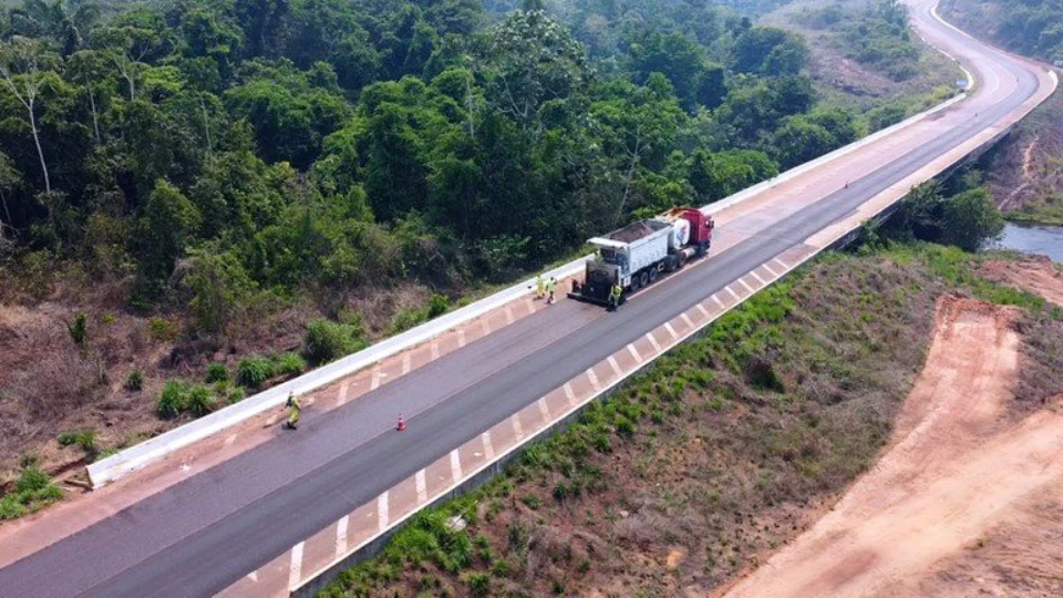 Governo Federal conclui renovação de mais 72 quilômetros da BR-163, no Pará