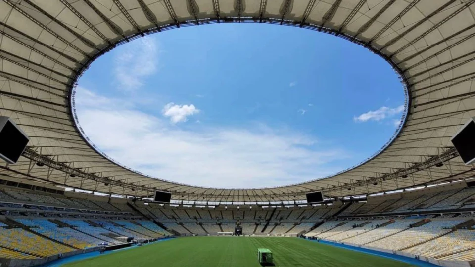 Gramado do Maracanã volta a preocupar o Flamengo