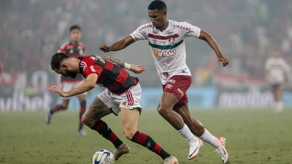 Flamengo e Fluminense empatam em clássico no Rio de Janeiro
